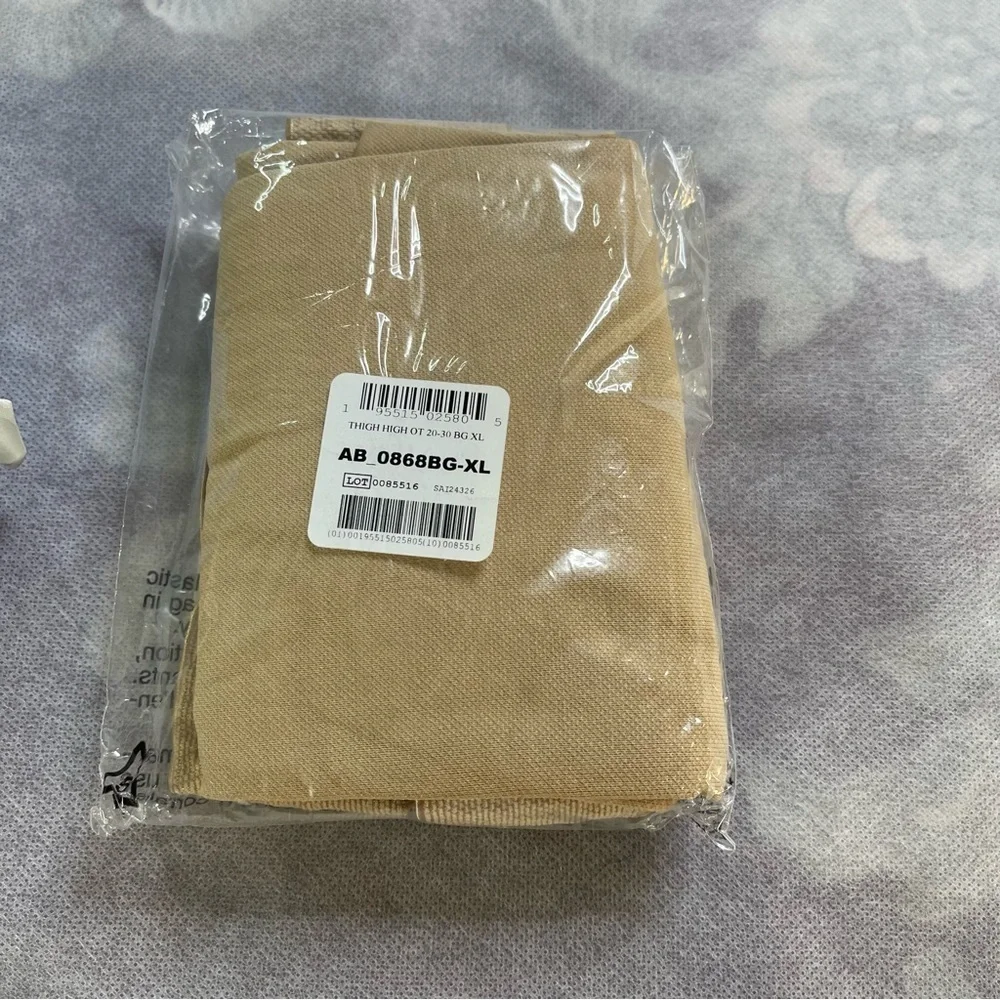Amazon Basic Care Medical Compression Stockings, 20-30 MmHg Beige, X-Large